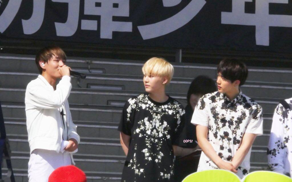 JiniuSu9293's tweet photo. 150620 FOR YOU free live
JIN SUGA #진 #슈가 #BTS #방탄소년단 진슙
이러케 동생을 지켜보는 따뜻한 눈빛이 넘 좋아요💕
@BTS_twt 
http://t.co/IuAwgVozoI http://t.co/DxexxjmrkB
