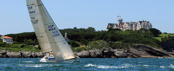 VisitCantabria's tweet image. Plans to do #WithChildren in #Cantabria ? Check this post we've made specially for you turismodecantabria.com/comunidad-viaj…