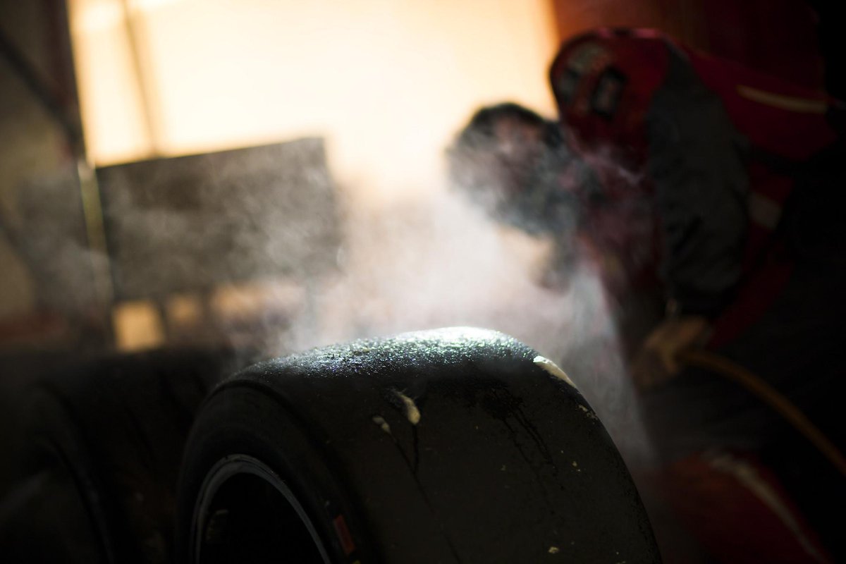 NISMO's tweet photo. Motorsport: It's not glamorous.

But it's a wonderful thing! #eatsleepRACErepeat http://t.co/hmGHVw8rCW