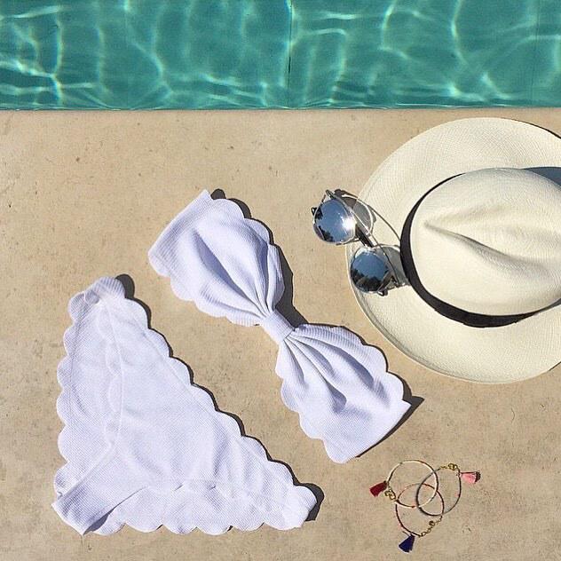 For a cute Sunday style spent by the pool -  wrap yourself in the girly @marysiaswim bikini avalable now on STYLR

…