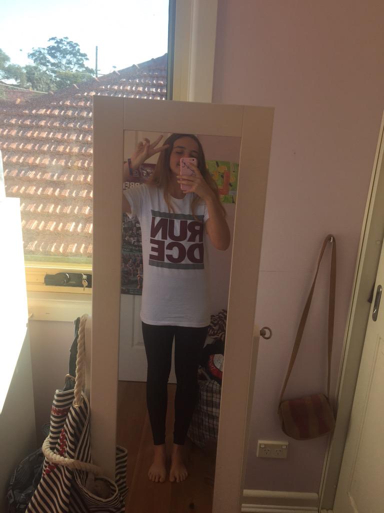 ellakasmar's tweet photo. Could probs wear my #RUNDCE shirt as a dress, BUT STILL LOVEEE IT ❤️❤️❤️ if you want one, enquire with @incognateo http://t.co/KE1XknDXVA