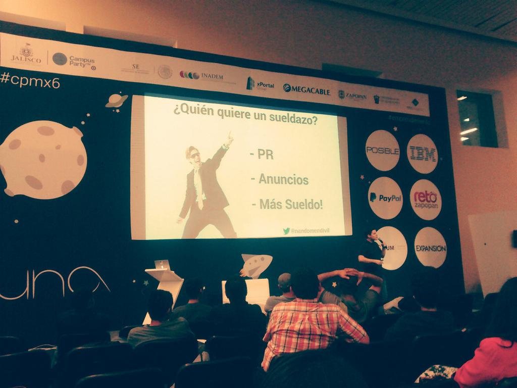 elpeinesote's tweet image. Muy buenas las anécdotas de #FuckUpNights en el escenario luna Peines! #CPMX6 #ExcelentesSeresHumanos