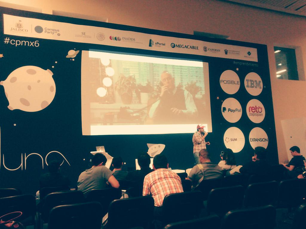 elpeinesote's tweet image. Muy buenas las anécdotas de #FuckUpNights en el escenario luna Peines! #CPMX6 #ExcelentesSeresHumanos