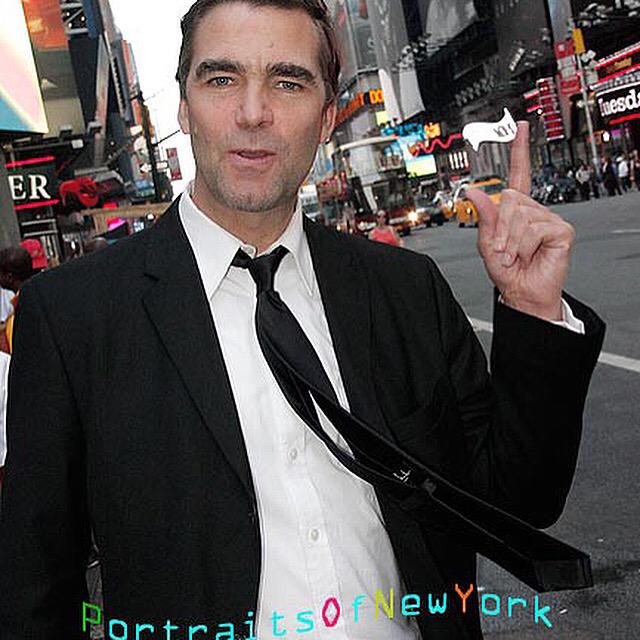PortraitsofNY's tweet photo. Wunderbar! Commander Johnny S Sky I presume. #streetfolio #PONYstreetfolio #portraitsofnewyork #portraitsofny http://t.co/yAFQXAZxK7