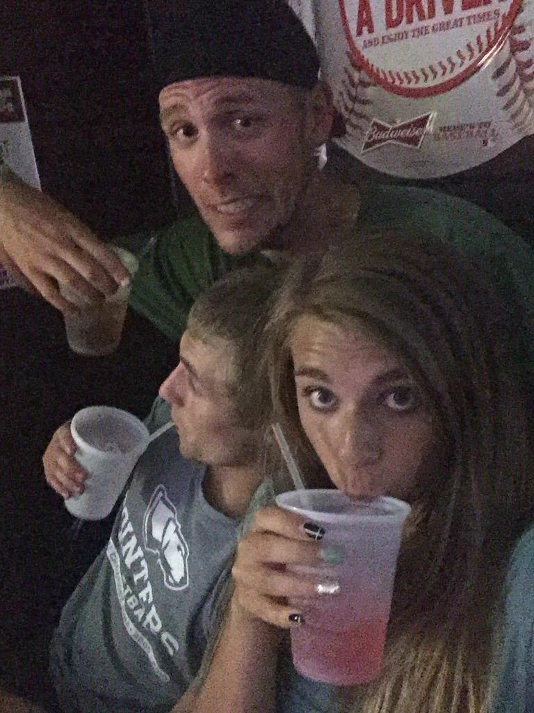 steveosinc's tweet photo. Down and out only at Steve-os #3dollarbombs get here now! @TylerBliese @HannahKlein21 http://t.co/Xi7IJsXP5k
