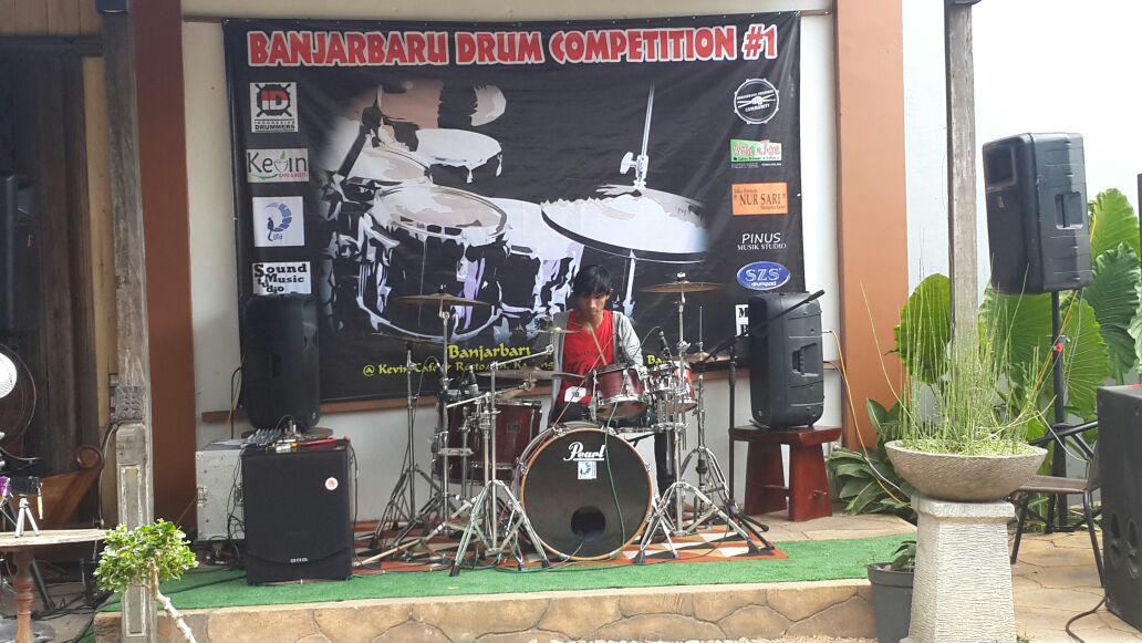 Banjarbaru drum competition