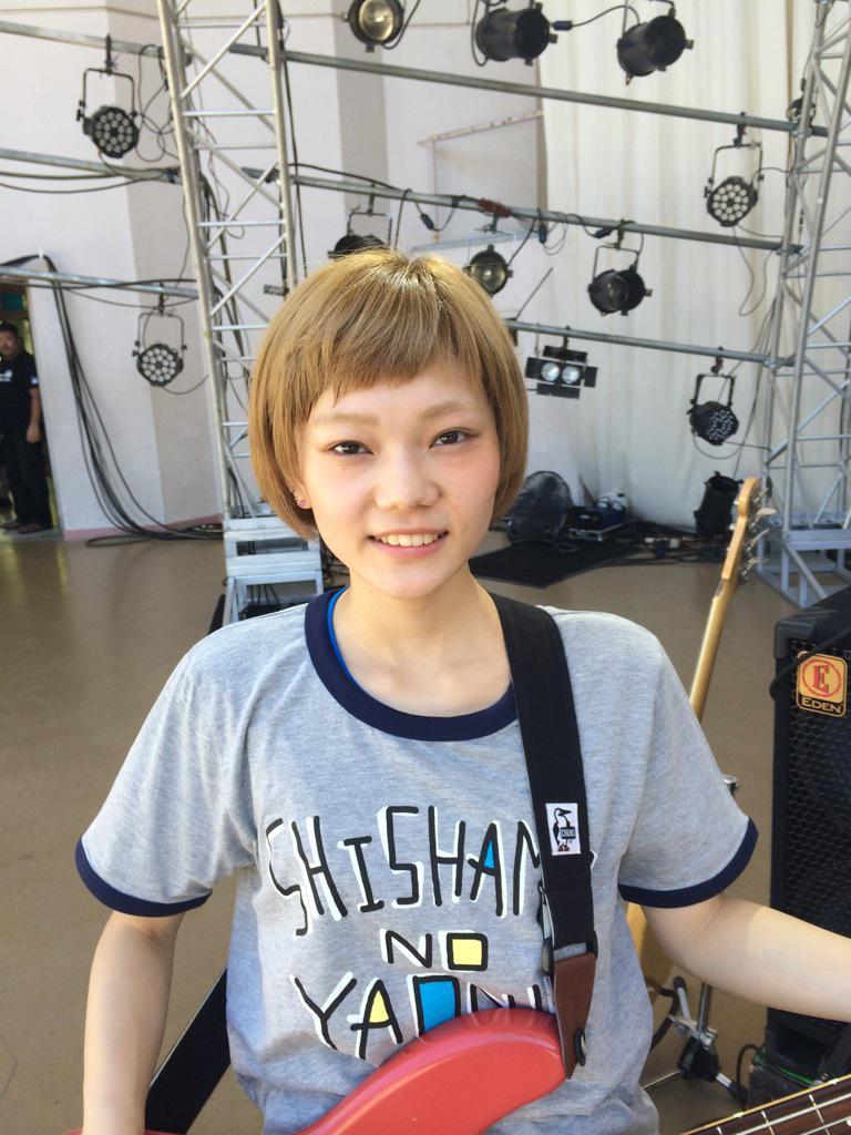 松岡彩の髪型集