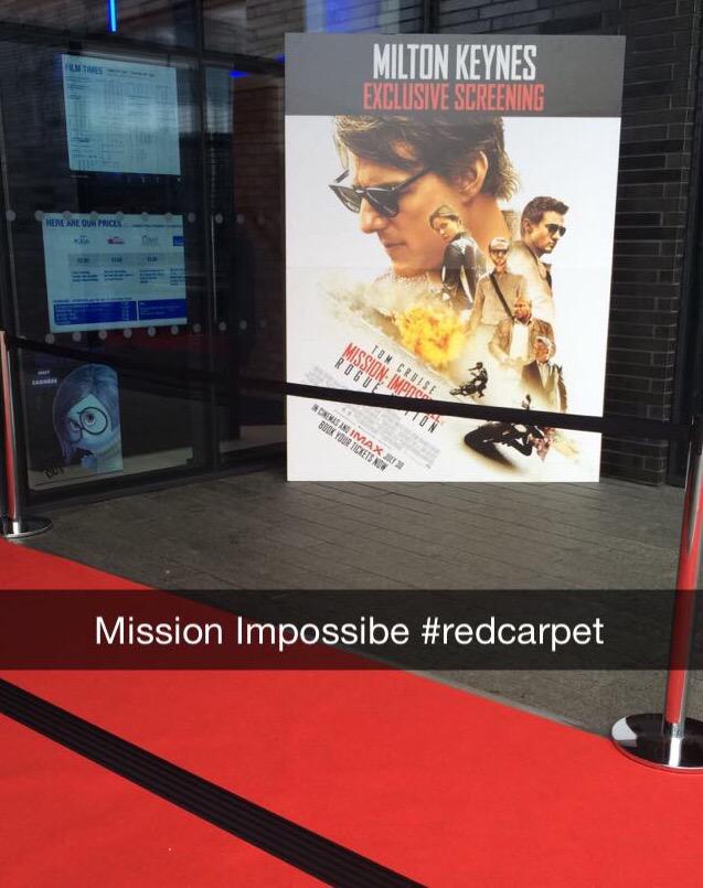 Larawadey's tweet image. #missionimpossible #odeonIMAX #exclusivescreening #tomcruise 🎬