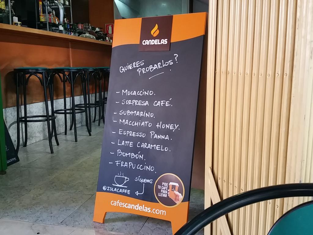 FiniTorralba's tweet image. En Playa San Juan #Alicante , el fin de semana no puede fallar mi visita a @islacaffe deal para comenzar la mañana !!