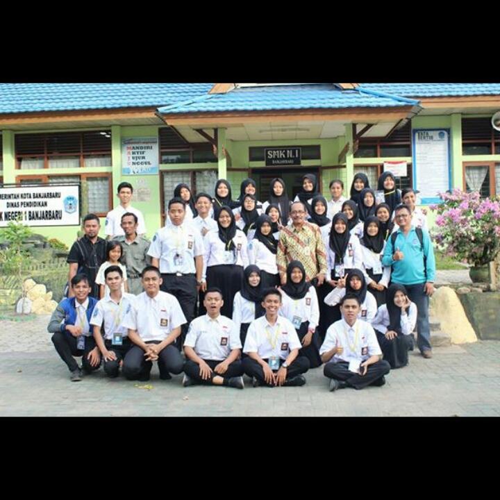 Ini lh panitia mos skensa tahun 2015/2016, thanks guys untuk kerja keras kalian...
