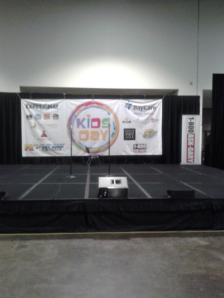 wbrn_japple's tweet image. Come see Tyler Clem n @BTLSRadio today from 11-3pm at Kids Day at the Tampa Convention Center. #bubba987 #tsracing