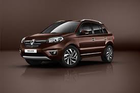 NowVisionNews's tweet image. El pais muere de hambre y el regimen importa 120 RENAULT Koleos 32.950 €. c/u BLINDADAS PARA LOS NARCO GENERALES