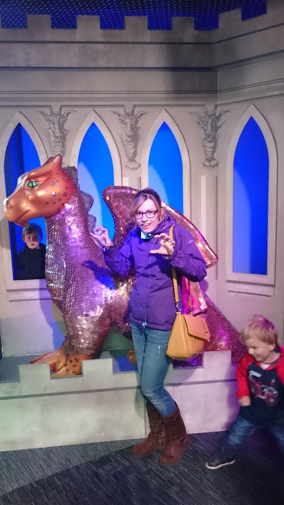 gozunplugged's tweet photo. #ggd15 #forumdragons http://t.co/yE4Ud72LMX