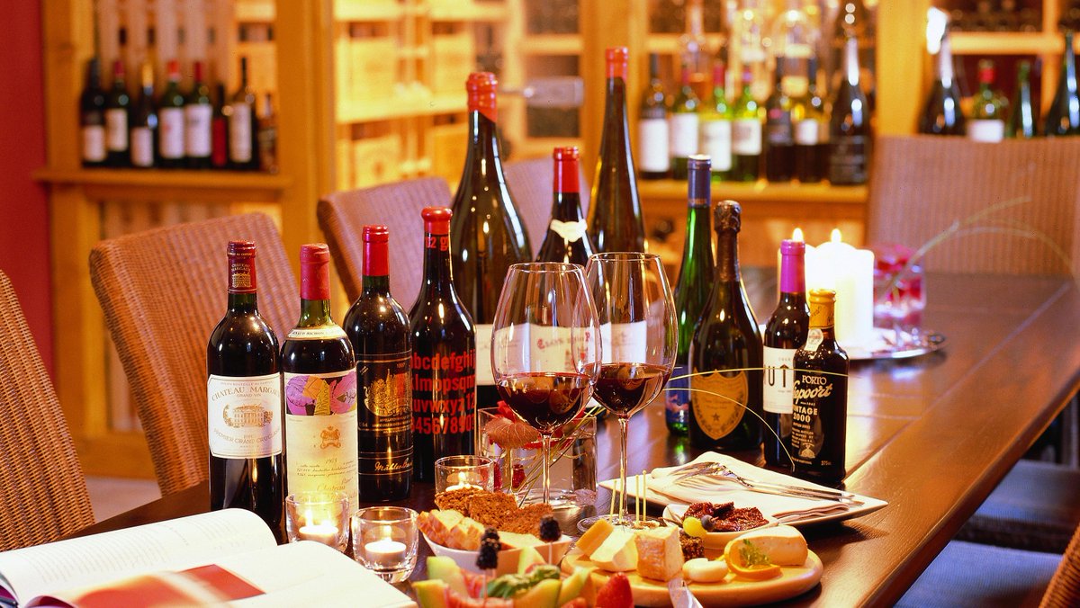 Neu im Weinkeller - 2013er von Liger-Belair. Genießen Sie emotional zutiefst berührende Weine  wittenbrinks-auf-sylt.de/aktuelles-sylt…