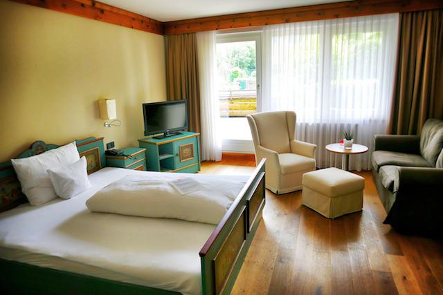 globalgrasshopr's tweet image. The lovely traditional Austrian decor of the mountain eco retreat @hoteltheresia #Austria #12hotels #visitaustria