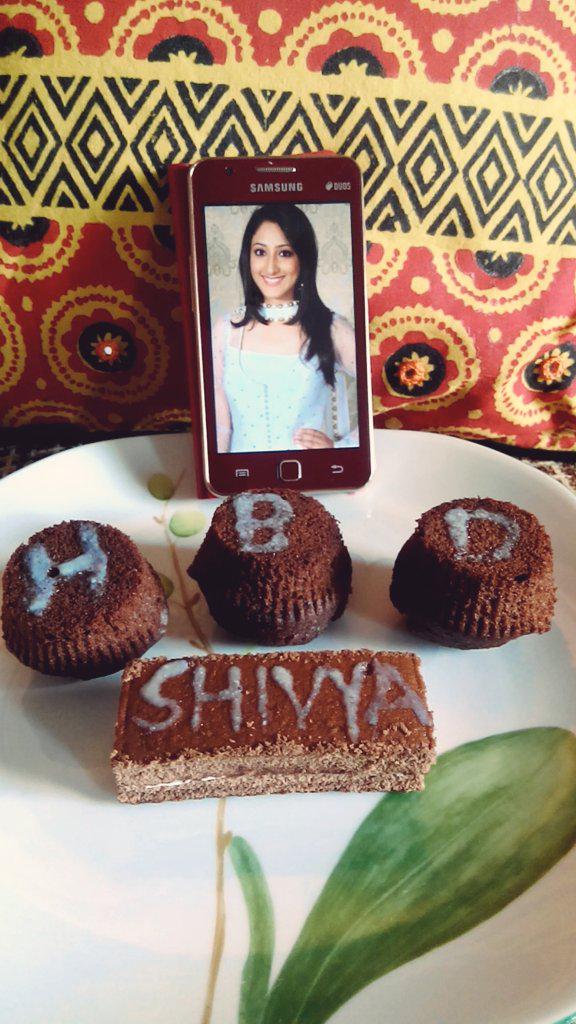taani_dsouza's tweet photo. Happy Birthday gorgeous 💗 
Have an amazing year ahead 😘
Love you loads 😘 http://t.co/zLx3xUJ8VV