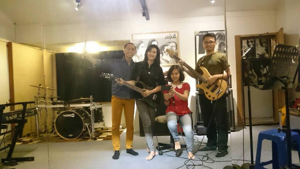 Bandung English Band hehe.. #bdgenglishclub