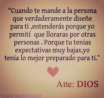 Khris_9's tweet photo. #JamasRendirse #SePerfecto #SeFeliz #FelizDomingo http://t.co/jRtUrB0nt6