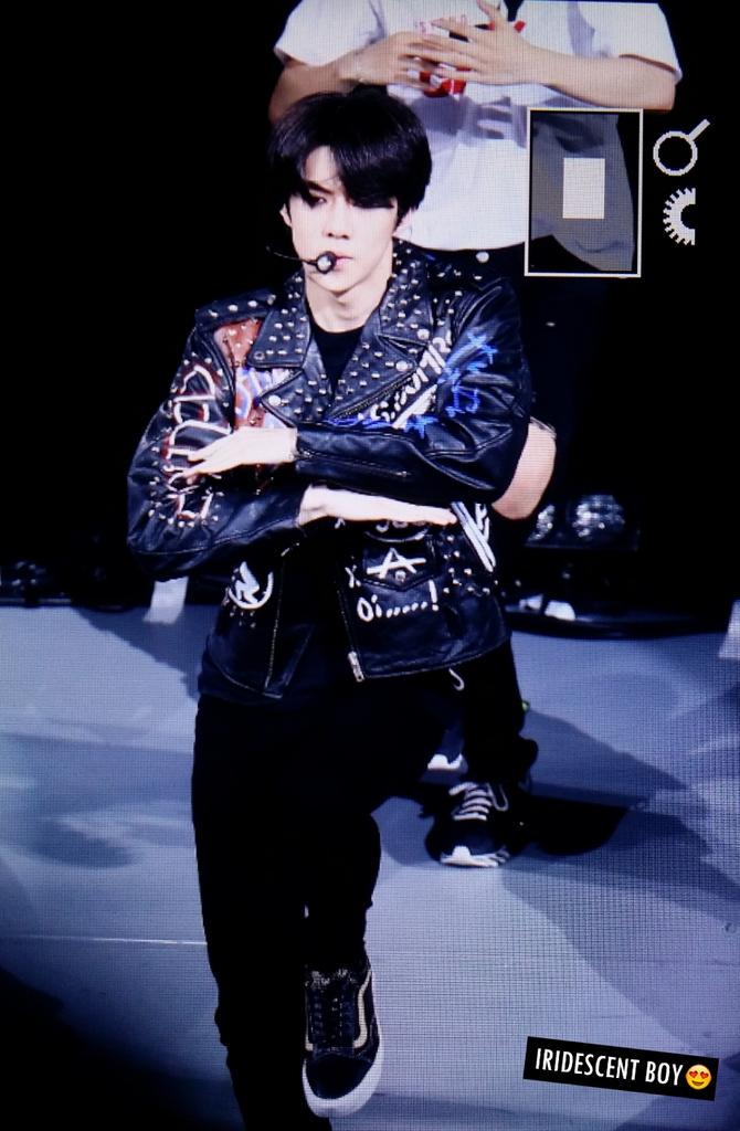 ExoticplanetID's tweet photo. 150726 SEHUN  (iridescent_boy) -LK  http://t.co/xtpmr5Q9Kj