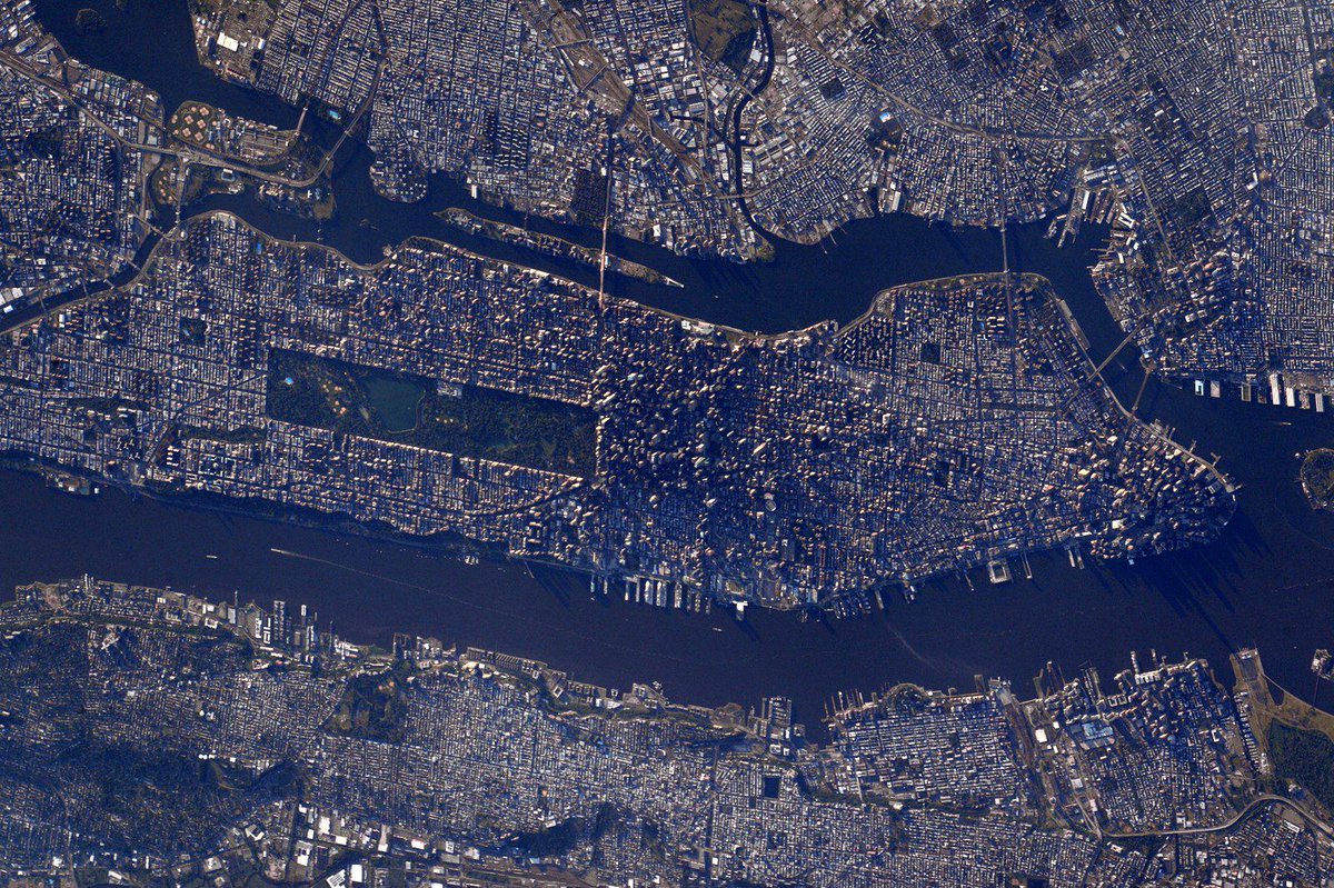 #GoodMorning #NewYorkCity. I miss you! #YearInSpace