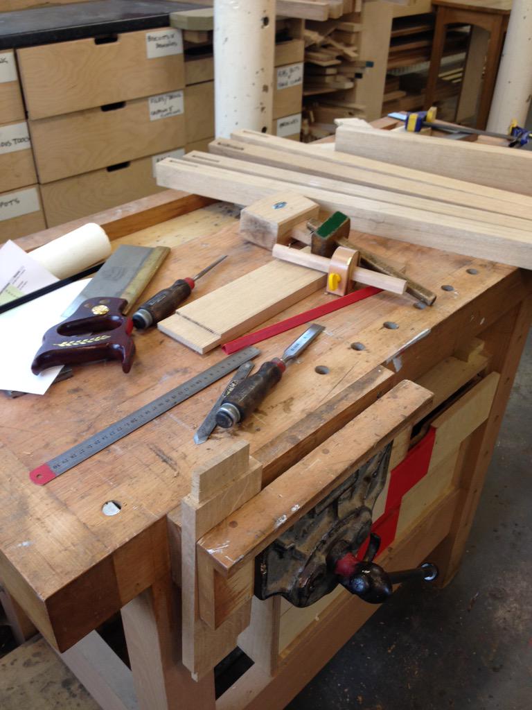 ElizabethADC's tweet image. Day 3: POWER TOOLS! Mortice &amp;amp; domino joint routing, band-saw tapering, &amp;amp; the baby &apos;apron&apos; plane #woodwork #noplasters