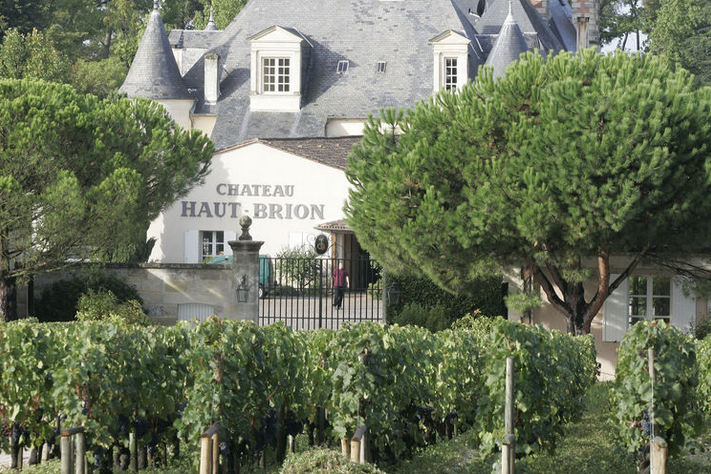 wineblogman's tweet photo. #Wine auction market improving &amp; finding "relative calm" #winetasting #winebuying http://t.co/wEhvXaHThN http://t.co/sAhMdhbaBQ