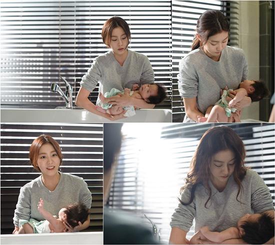 Ini jaman si camila masih bayi... Wkwkwk <a href="/camilacbll/">Camila Cabello</a>