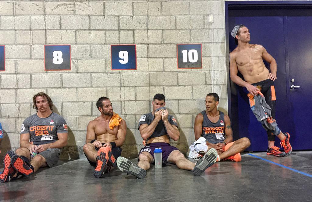 CrossFitGames's tweet image. Waiting for the final team announcement.