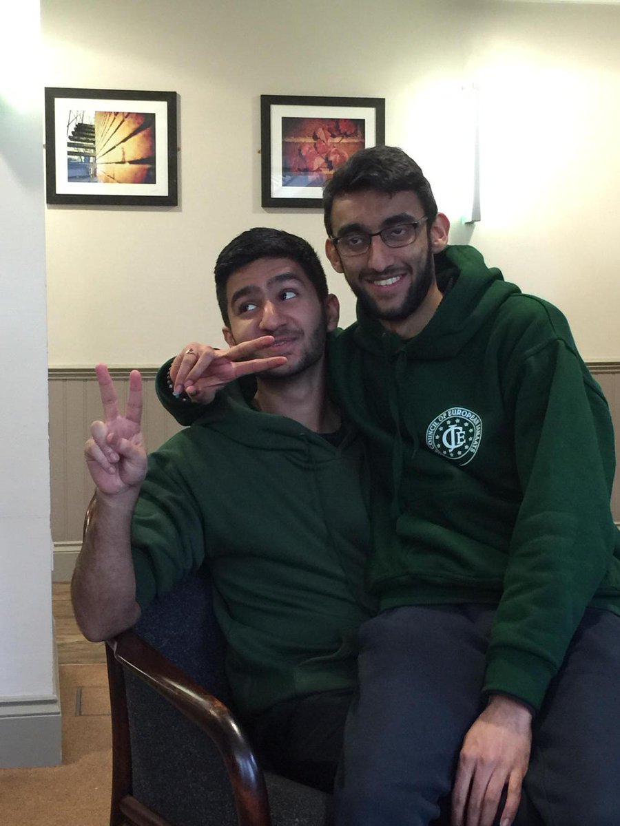 DrAkberM's tweet photo. Hujjat / Hyderi teaming up at @CoEJ #YDP2015 @HyderiCentre @StanmoreJaffery http://t.co/KvcDpsuFSn