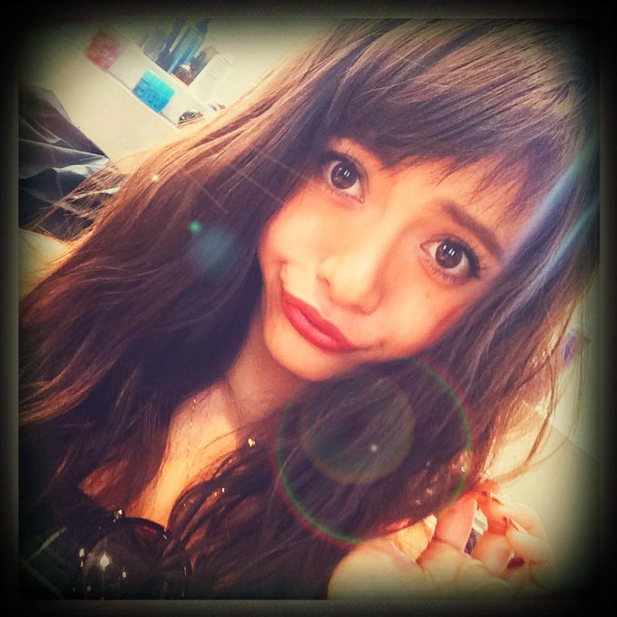 BBQとか海とかプールとかみんな夏満喫してて羨ましい。  あたしだって日焼けしたいーっ。 http://t.co/fup6Yvpzex<a href="/tag/%E6%97%A5%E7%84%BC%E3%81%91%E4%B8%8B%E3%81%84%E3%81%AE%E3%81%AB%E6%9B%87%E3%82%8A%E3%81%A3%E3%81%A6%E3%82%86%E3%81%86"class="tags"><span>#日焼け下いのに曇りってゆう</span></a>