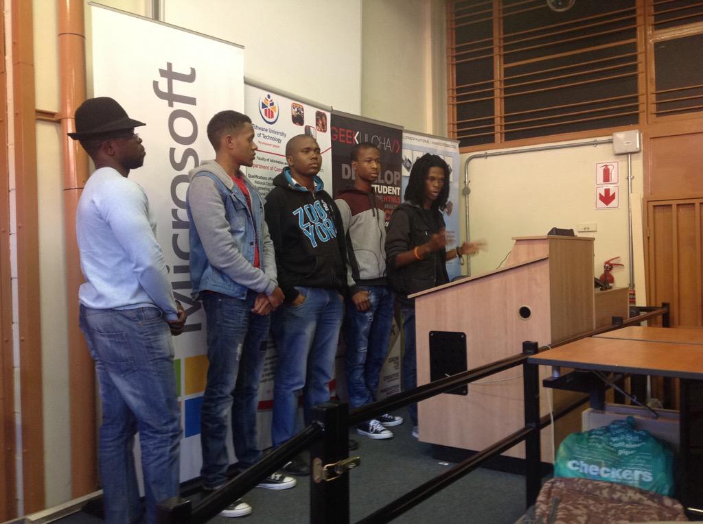 TiyaniTee's tweet photo. #TUTictHack presentations well underway as students Make Campus a Better Place. #iBlameGK http://t.co/uUDskwNbtK