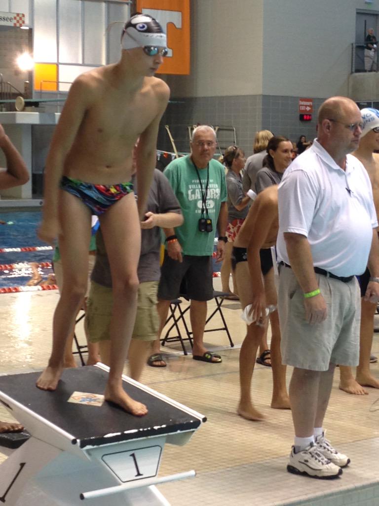 OakRidgeSwims's tweet photo. 15-18 Mixed Relay 3rd leg! #city meet #ORCA http://t.co/efPja9X4pt