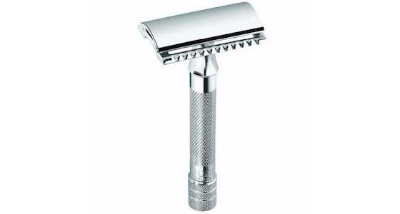 Permabuy's tweet photo. A BIFL razor made of best qualify raw material and stylist approved http://t.co/CnGkh6jpF3 http://t.co/KLminF2ptf