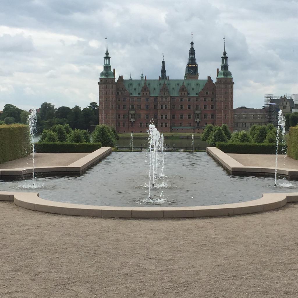 Frederiksborgs slott i Hillerød med barockträdgård och @mus_nat_his