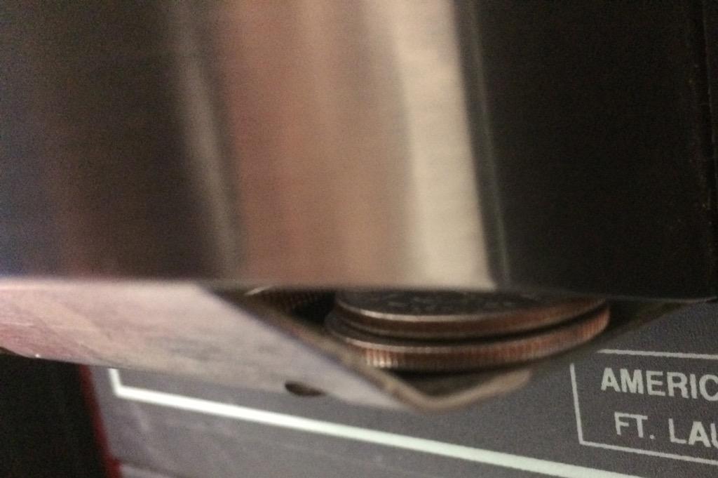 matt_potter_1's tweet image. Let&apos;s forget how difficult it is to get the change out and focus on how it doesn&apos;t even hold the change. #lazydesign