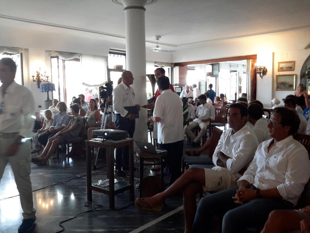legavela's tweet photo. pronti per la premiazione dell' #ItaSailingLeague Kickoff #napoli #day4 al #ryccs http://t.co/bmhXV9zFgW