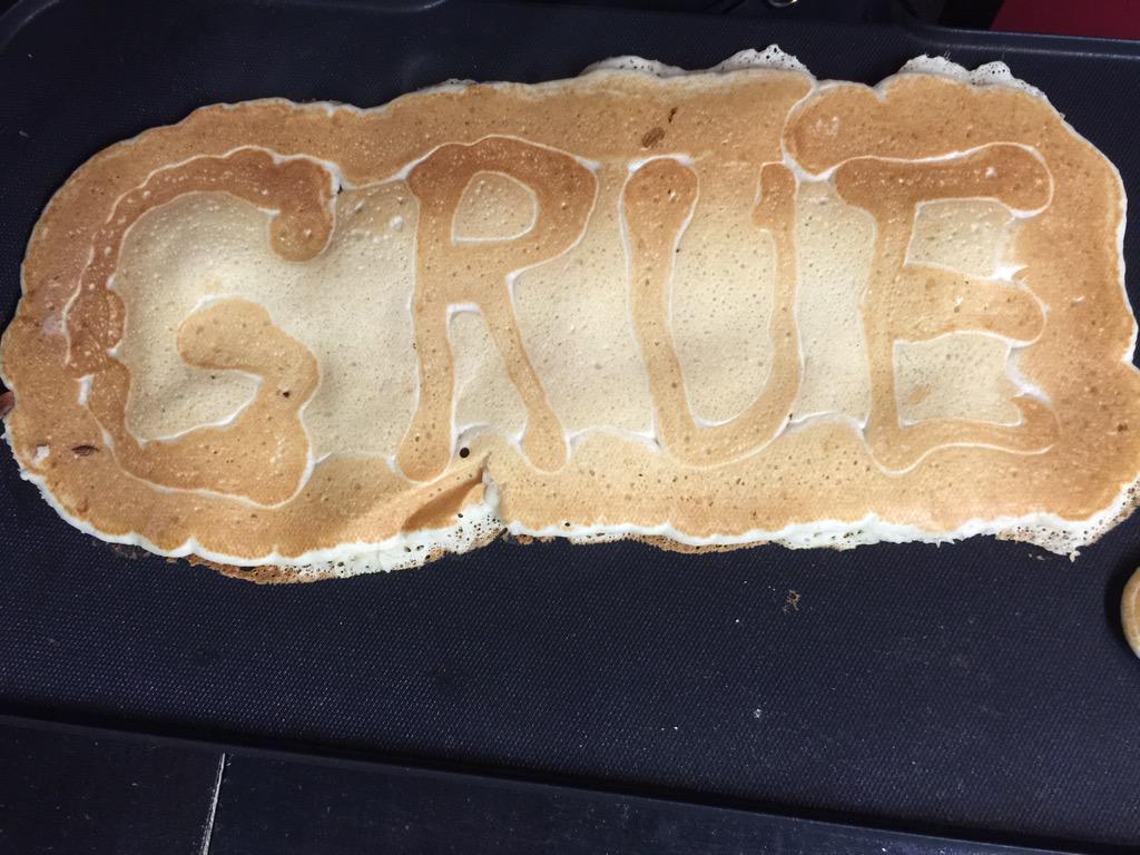 GrueCakes's tweet photo. Yeah. That happened. http://t.co/3dGB4XdzGJ