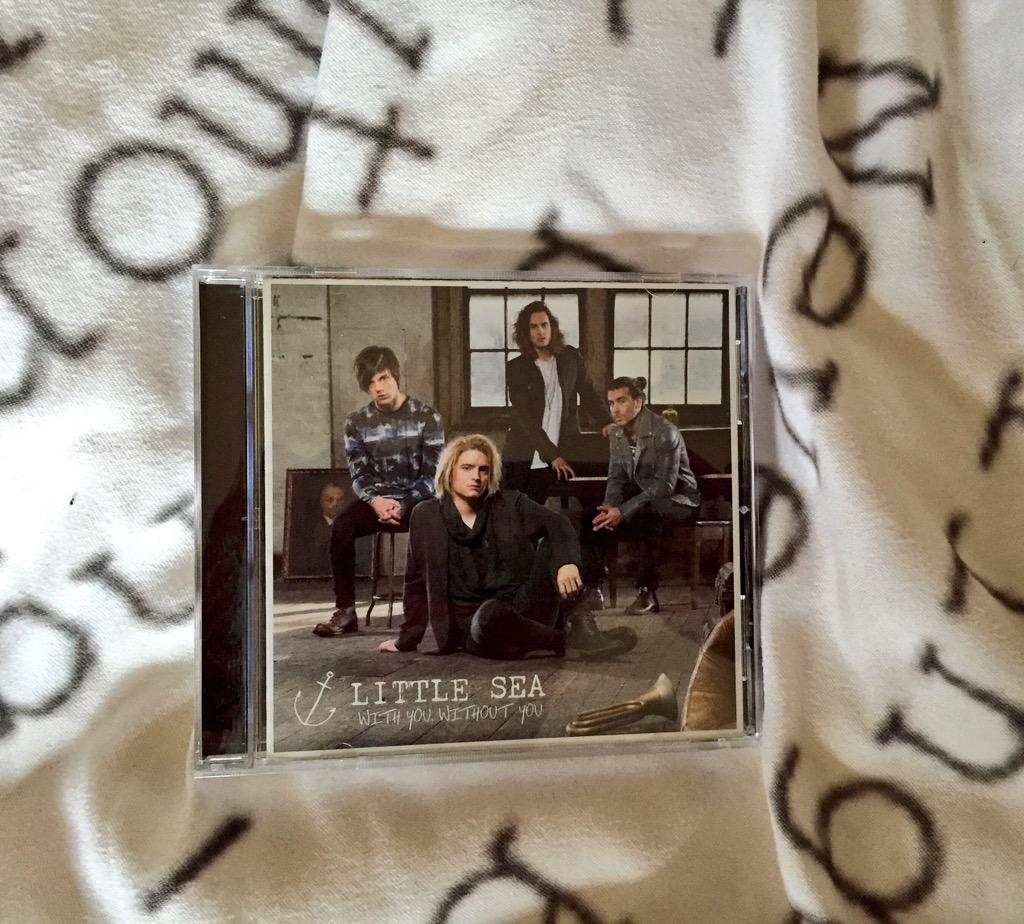 chirpy_irwin's tweet photo. Got this while I was away ⚓️ #withyouwithoutyou http://t.co/KTSDN8G1A6