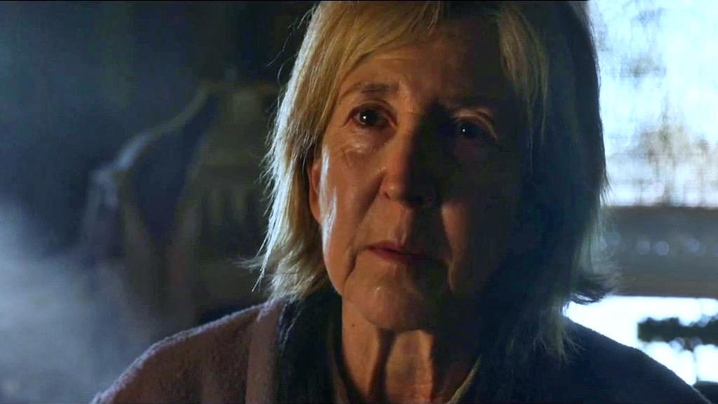 인시디어스3 봤는데 난 이 영매 할매 처음부터 얼굴보자마자 믿음이 갔다 왜냐면 존나 스네이프 같이 생겼기 때문이다. 모든 악마와 귀신들에게...