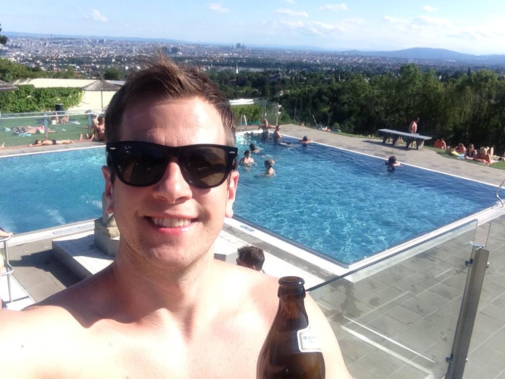 BigTini tweet picture
