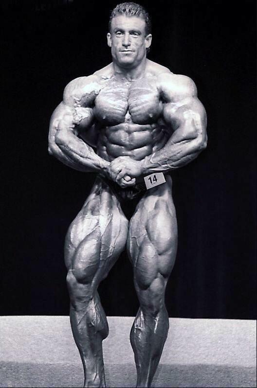 Dorian_Yates's tweet photo. I practiced holding my shots on stage the others used oxygen tanks to keep up. Defeat was not an option. http://t.co/9g1YMVTmXn