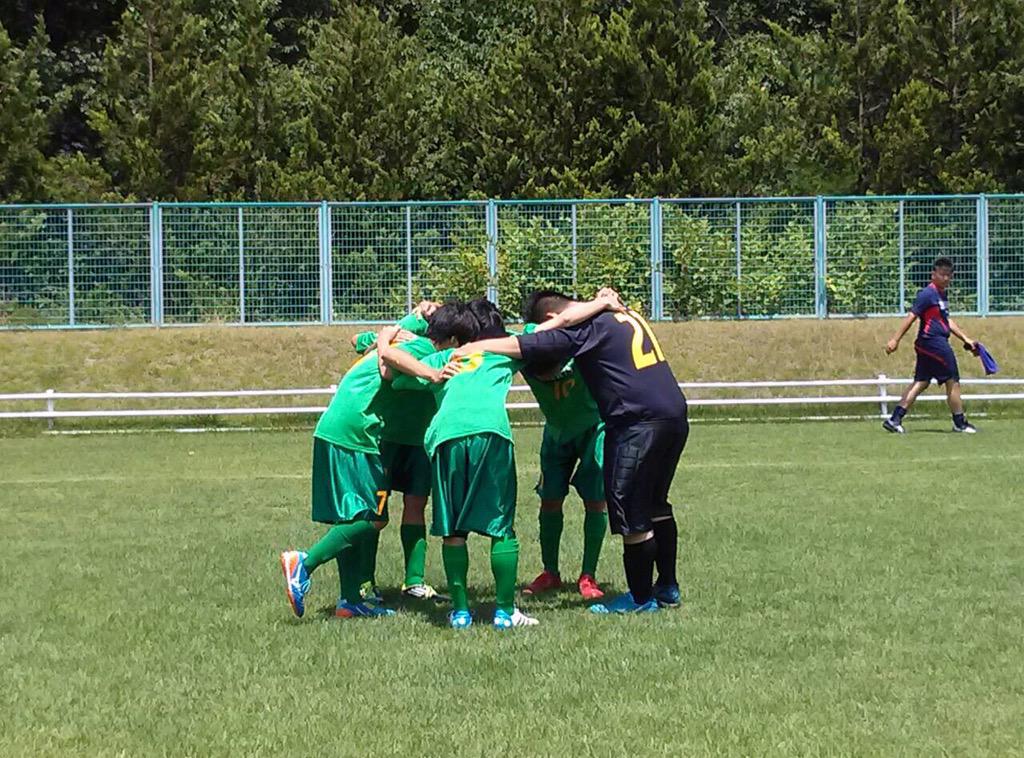 tubasasoccer1's tweet photo. 今日から全国だ！！！！初日駅伝でて２日目、３日目フットサルの試合⚽️
全勝して絶対優勝してやるよ！
三年生今年が最後の全国だから思いっきりはしゃいで楽しんでください！自分達１、２年が本気でサポートします！^o^ http://t.co/36Lf6kK0i9