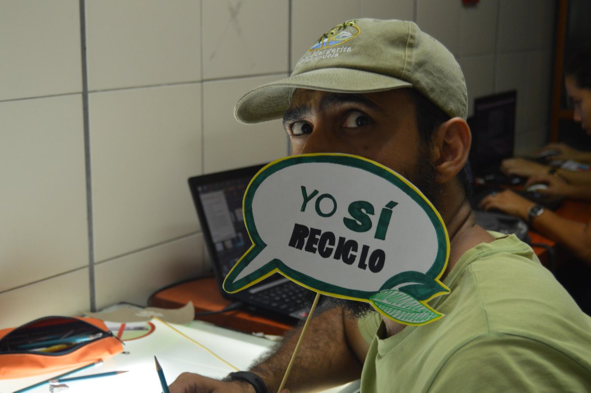 fontestudio's tweet photo. #Ecoexistir #EsPosible #EcoexistirEsPosible #Ecologia #Reciclaje #MedioAmbiente #HazloPosible http://t.co/L6K5klUOve