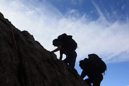Mahasiswa Polban Meninggal Dunia Usai Mendaki Gunung Guntur bit.ly/1OHHlkB #InfoBandung