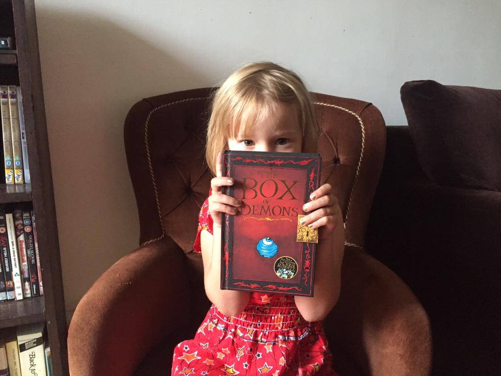 McClaneTom's tweet photo. @dwhelanwriter your number 1 fan! #theboxofdemons #danielwhelan http://t.co/VAuwvURK2k