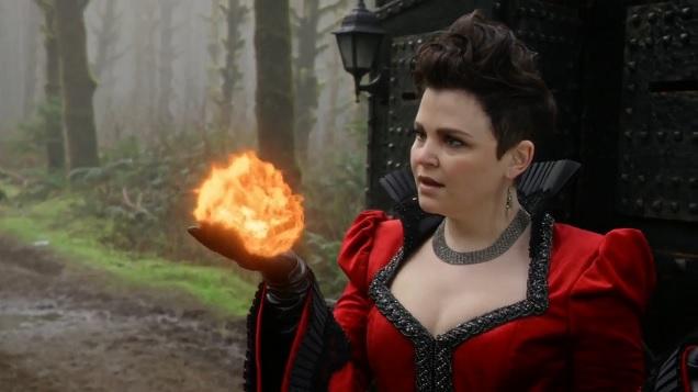 OUATPortal's tweet photo. RT for  Bandit Snow
 Vs 
FAV for Evil Snow? http://t.co/HlqZf13SXn