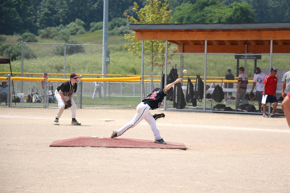 AYLL12U tweet picture