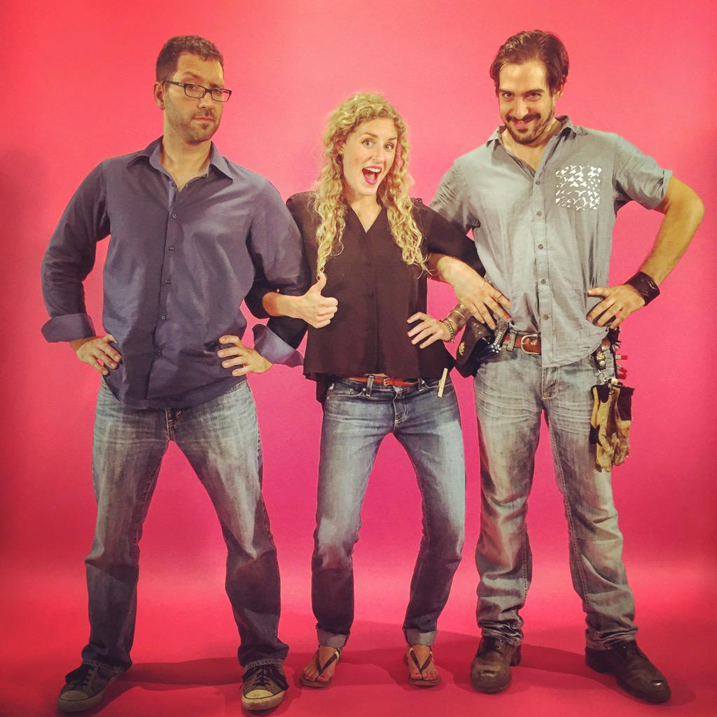 bisfilms's tweet image. Our director, Katherine, flanked by Dan the DP and his main man Kyle! #pink #team #Montreal