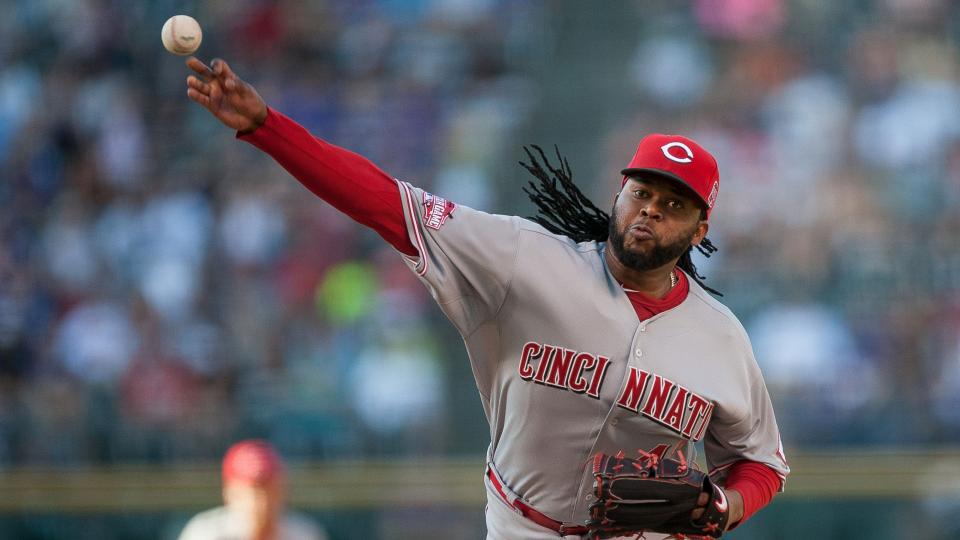 SInow's tweet image. The @Reds have reportedly traded pitcher Johnny Cueto to the @Royals on.si.com/1SINEEZ