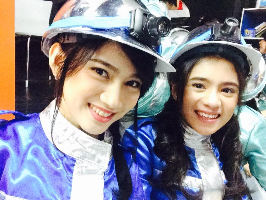 MelodyLaksani's tweet photo. Kemarin 2 show theater. Hari ini juga, plus DS. What a wow weekend! Terima kasih banyaaaaak💞 http://t.co/E5gaUskMlm